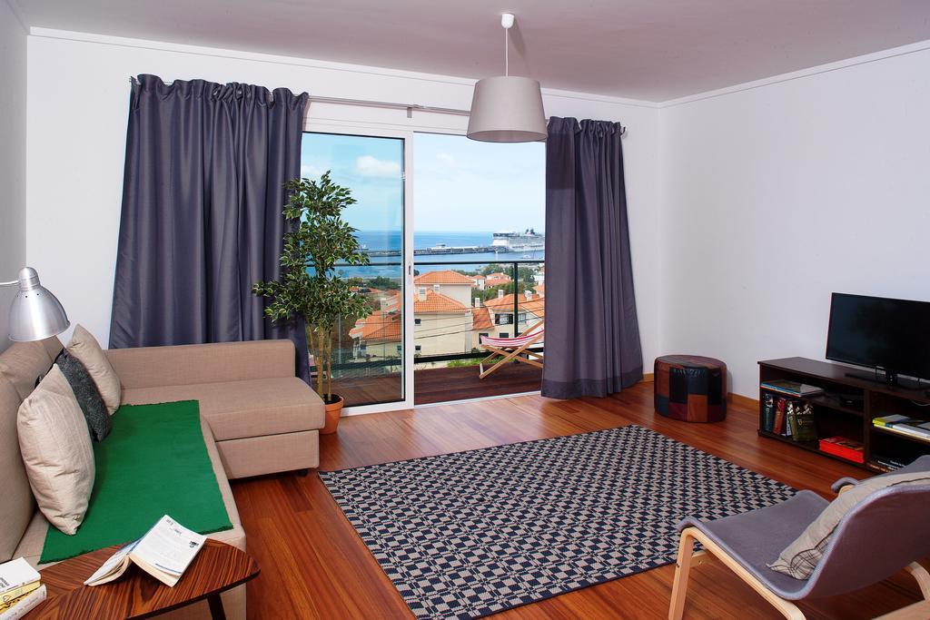 Carvalhal Old Town Apartment Funchal  Ruang foto